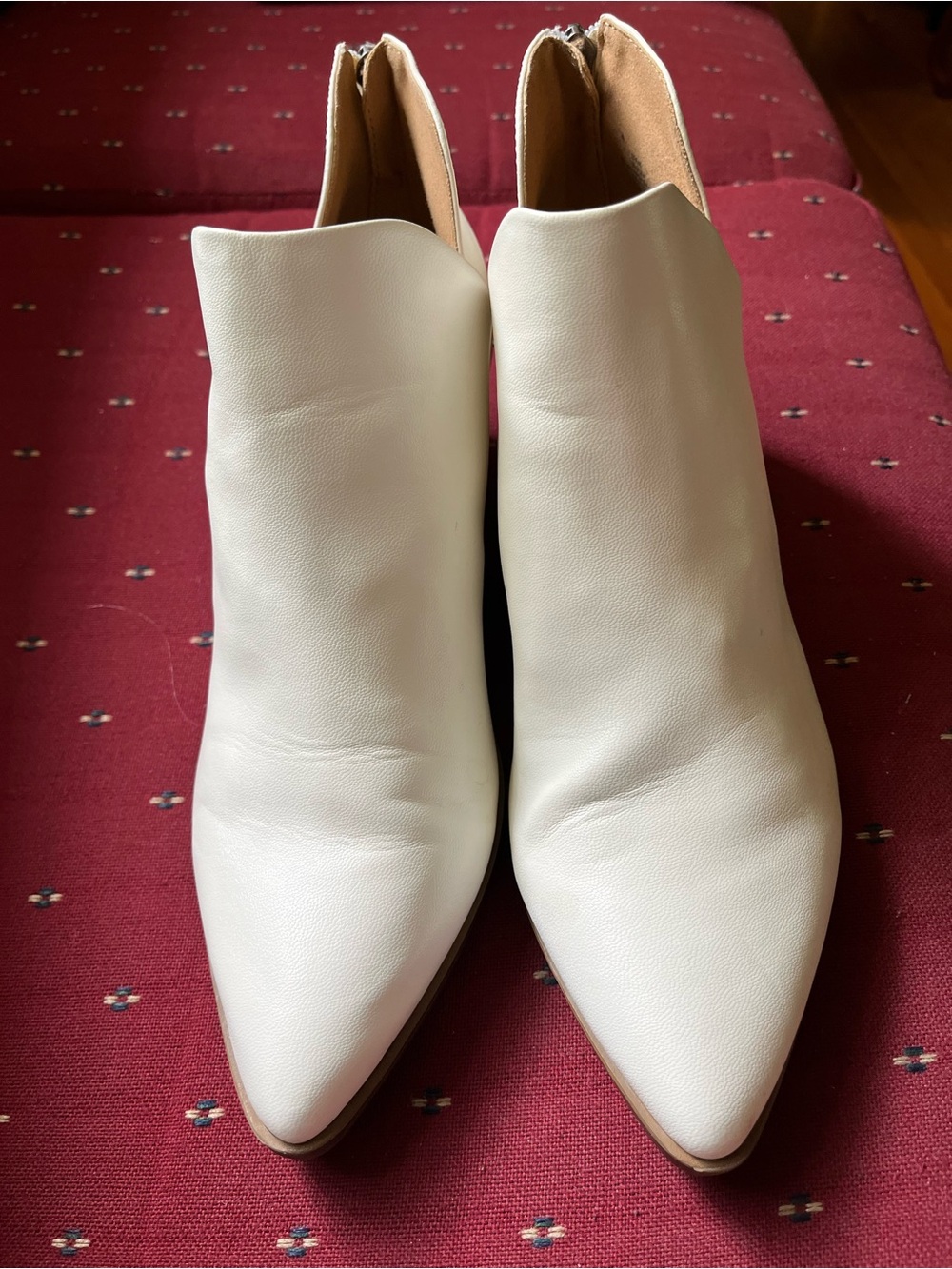 Women's White Pointed Leather Ankle Booties